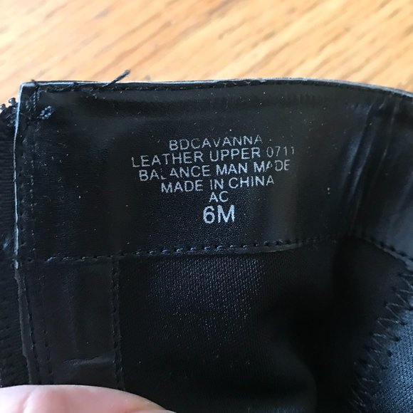 Bandolino Women's Knee-High Boot - Picture 10 of 10